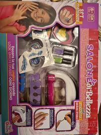 Salone di bellezza set manicure