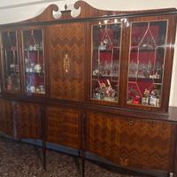 Credenza vintage anni '50 in legno lucidato