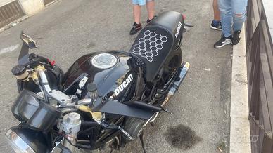 Ducati monster 900dark