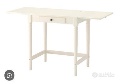 Tavolo Ikea allungabile con ribalte e cassetto