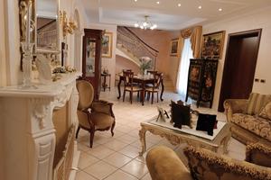 Semi indipendente Acireale centro