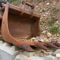 BENNE USATE PER escavatore da 180 a 240 ql