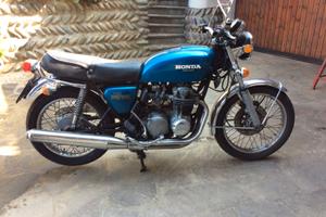 Honda CB 550  four super sport