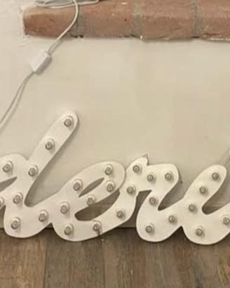 GRATIS omaggio scritta legno con luci