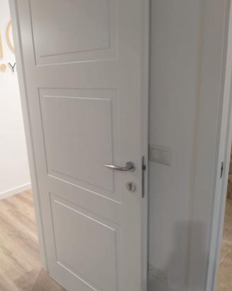 Porte interne pronte finestre persiane Spissu posa