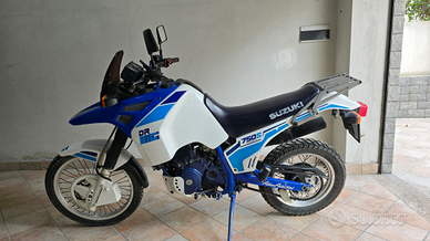 Suzuki dr BIG 750 1989 - 23 mila km