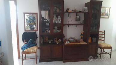 Mobile soggiorno/TV in arte povera