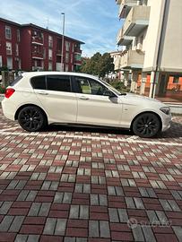 BMW serie 1 114d OK NEOPATENTATI