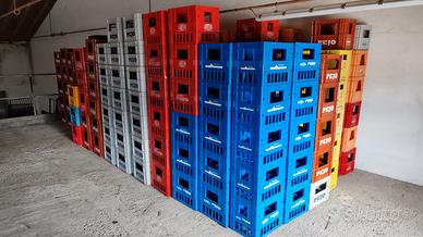 cassette per bottiglie d'acqua in vetro