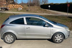Opel corsa 1.3 Diesel