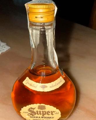 Bottiglia Mignon Whisky Nikka