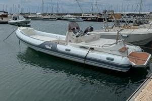 Motonautica vesuviana 7.80 (mt) motore meircruyser