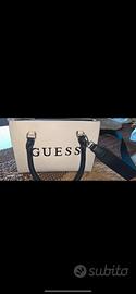 tracolla guess