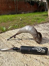 Disponibile scarico ,carburatori e molto altro