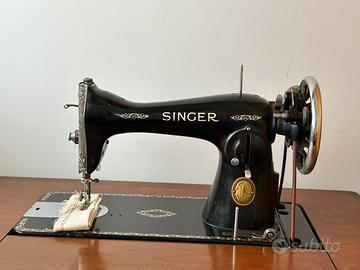 Macchina da cucire Singer anni ‘60
