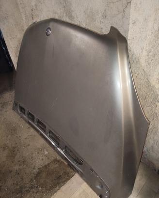 cofano per Mercedes  classe B 180  