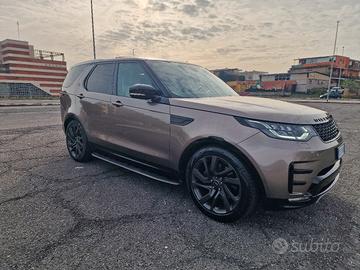 land rover discovery 3.0 hse luxury  7 post gancio