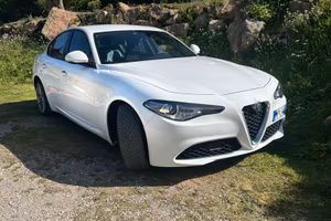 AlfaRomeo Giulia 2.2 Turbo Diesel 150CV AT8 TechEd