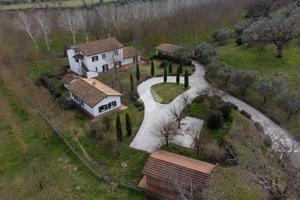 VILLA SINGOLA A VITORCHIANO