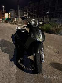 Beverly 125 2016 i.e