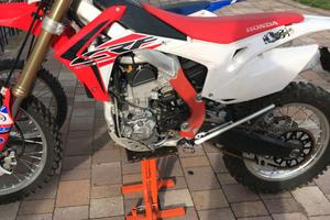 Honda CRF 250 4t Red moto