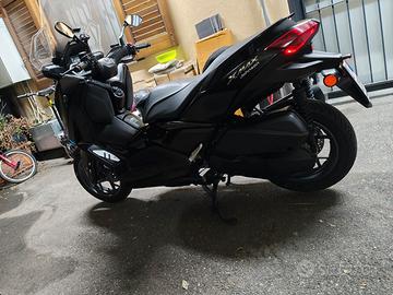Yamaha X-Max 300 - 2023