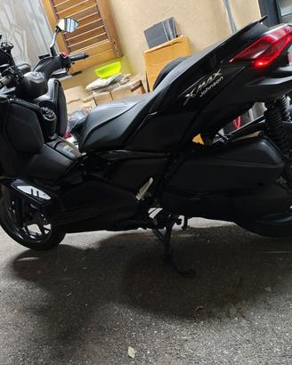 Yamaha X-Max 300 - 2023