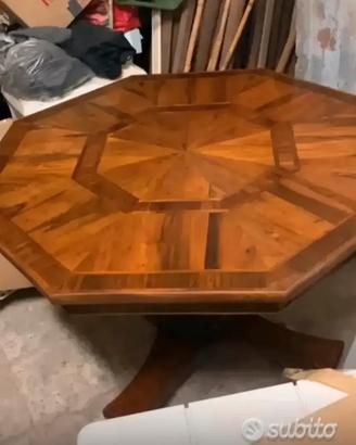 Tavolo Antico Intarsiato Ottagonale