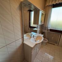 Mobile bagno con lavandino