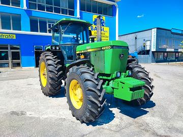 John Deere 4250
