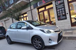 Toyota Yaris 1.5 Hybrid 75CV Lounge