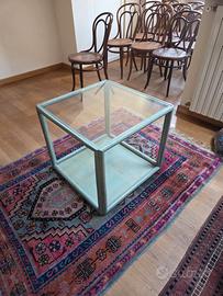 Tavolino quadrato con vetro