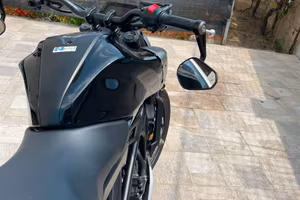 Honda CB 125r