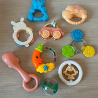 Lotto 9 giocattoli per neonati