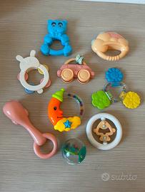 Lotto 9 giocattoli per neonati