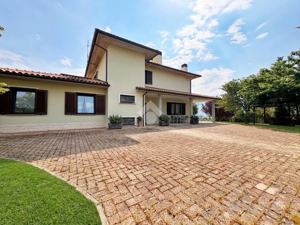 Casa – Gualdo Tadino, Sassuolo - Vista 5