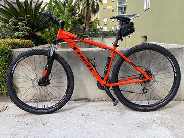 montain bike trek marlin 5