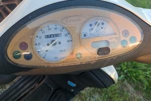 vespa ET2 50