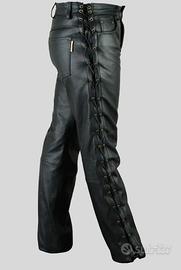 Pantaloni in vera pelle con stringhe laterali 