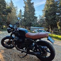 Guzzi v7 stone 2022