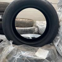 Pneumatici estivi Goodyear 225/55R18 98V