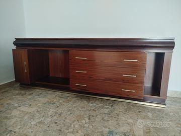 Camera da letto, testiera letto con comò assemblat