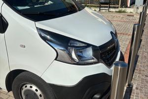 Renault traffic