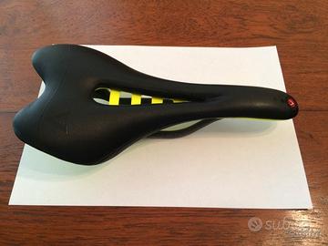 Astute Sella Skylite VT Carbon