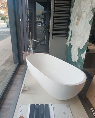 Vasca free standing 