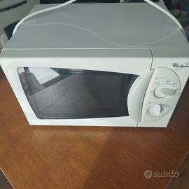 Forno a Microonde Whirlpool  25 litri