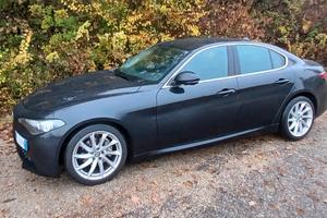 alfa romeo giulia 2.2 turbodiesel Manuale