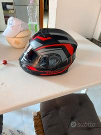 Casco modulare ed interfono