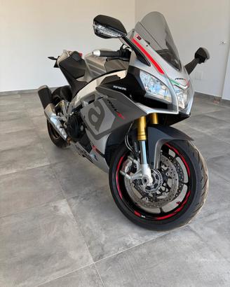 Aprilia RSV4 RR
