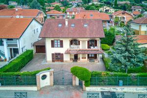 VILLA SINGOLA A VILLARBASSE